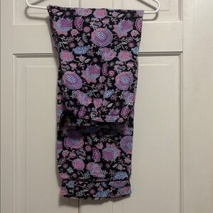 Vera Bradley•Purple & Black Paisley PJ Pants